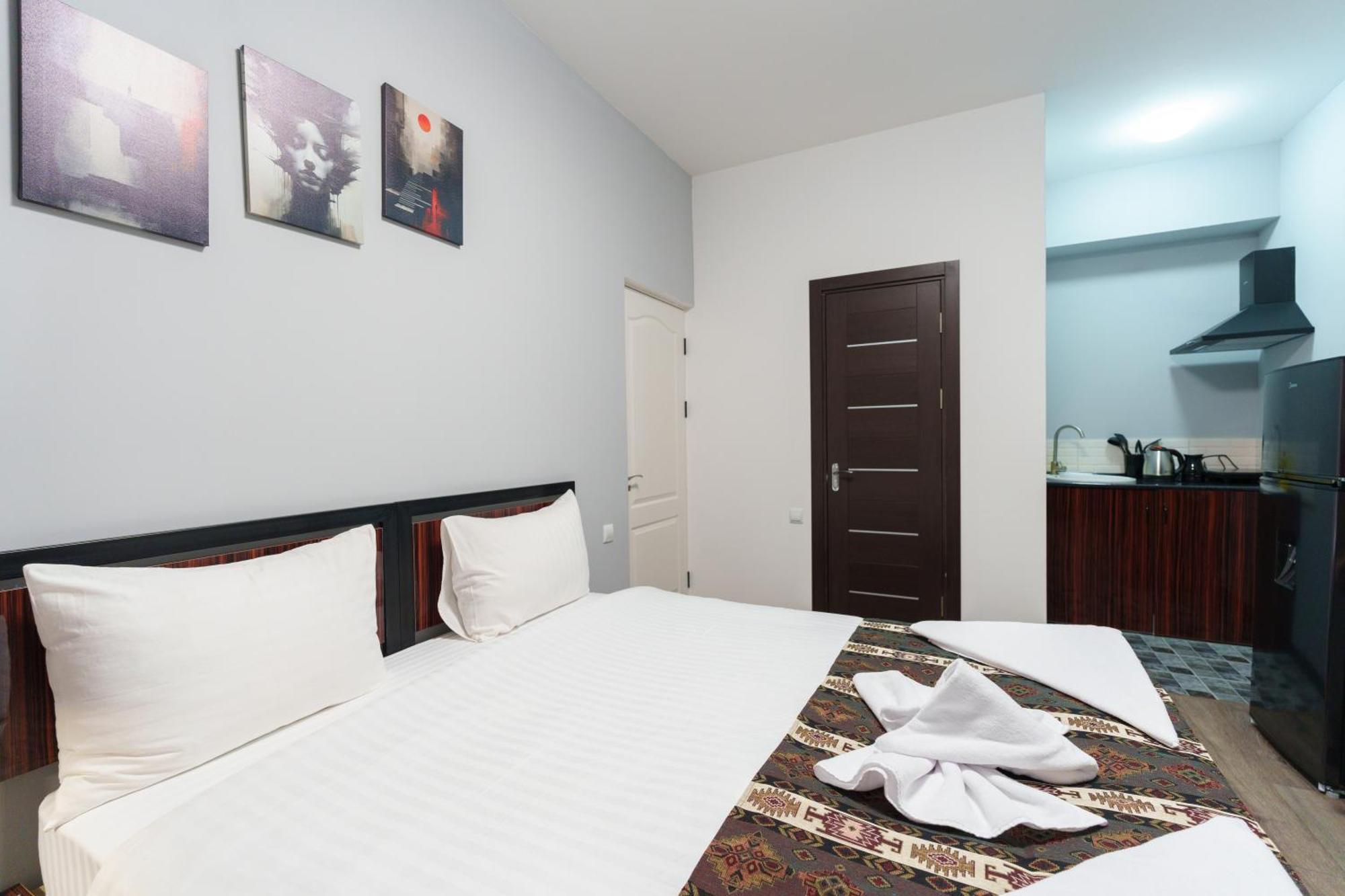 يريفان Gh Family Hotel المظهر الخارجي الصورة