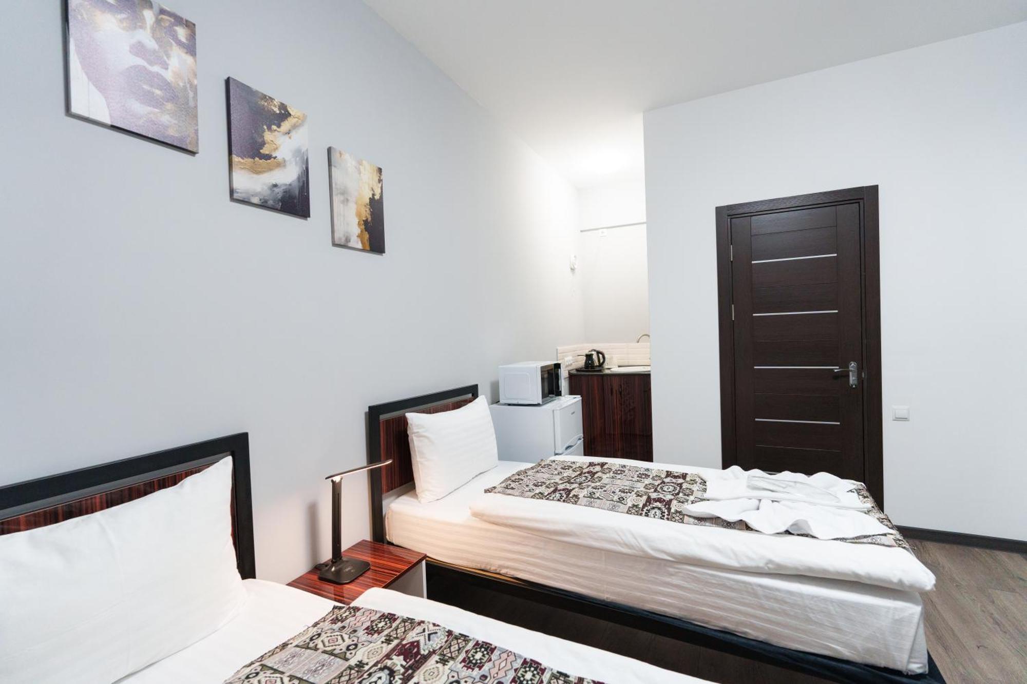 يريفان Gh Family Hotel المظهر الخارجي الصورة