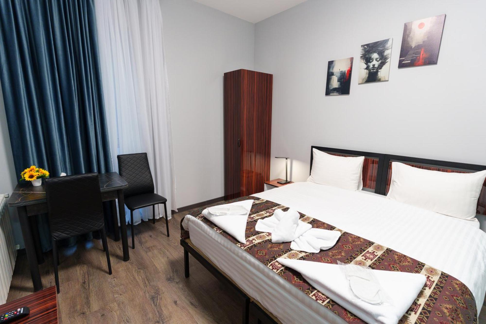يريفان Gh Family Hotel المظهر الخارجي الصورة