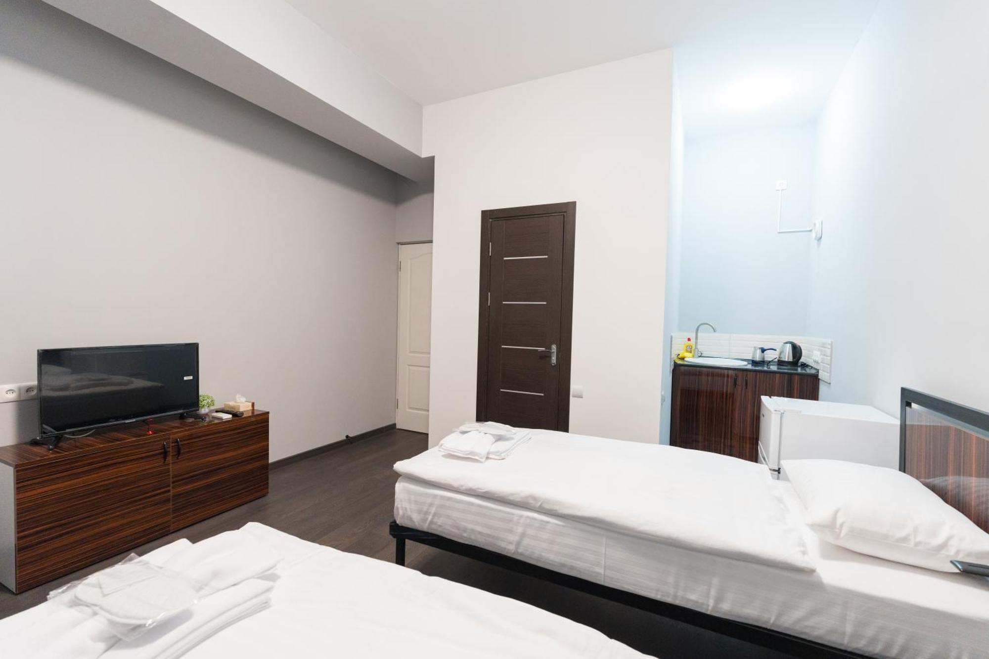 يريفان Gh Family Hotel المظهر الخارجي الصورة